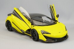 AUTOart Composite Aa76082 1/18 McLaren 600LT Yellow Pearl / Carbon Roof - image 4