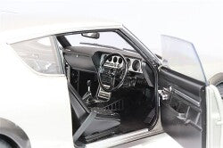AUTOart Composite Aa77466 1/18 Nissan Skyline 2000GT-R (KPGC110) Tuned Version Silver - image 5