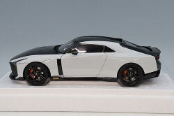 AUTOart Composite Aa77511 1/18 Nissan GT-R50 by Italdesign Metallic White/Black - image 2