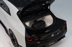 AUTOart Composite Aa77511 1/18 Nissan GT-R50 by Italdesign Metallic White/Black - image 7