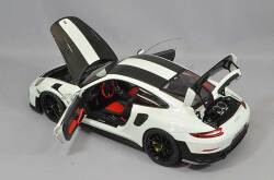 AUTOart Aa78171 Composite 1/18 Porsche 911 (991.2) GT2 RS Weissach Package White/Carbon Black - image 5