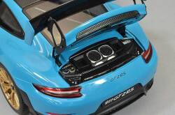 AUTOart Aa78175 Composite 1/18 Porsche 911 (991.2) GT2 RS Weissach Package Blue/Carbon Black - image 6