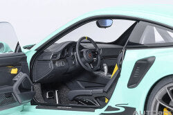 AUTOart Aa78181 Composite 1/18 Porsche 911 (991.2) GT3 RS Mint Green - image 6