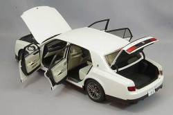 AUTOart Composite Aa78764 1/18 Toyota Century GRMN Pearl White - image 5