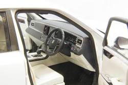 AUTOart Composite Aa78764 1/18 Toyota Century GRMN Pearl White - image 9