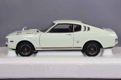 AUTOart Composite Aa78766 1/18 Toyota Celica Liftback 2000GT RA25 1973 White - image 2
