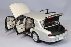 AUTOart Composite Aa78770 1/18 Toyota Century Special Edition Seika Radiant Silver Metallic - image 5