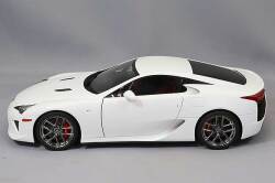 AUTOart Composite Aa78850 1/18 Lexus LFA Whitest White - image 2