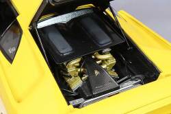 AUTOart Composite Aa79144 1/18 Lamborghini Diablo SE30 Jota Yellow - image 6