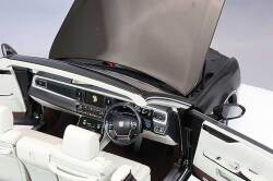 AUTOart Composite Aa79531 1/18 Toyota Century Open Car Kamui EternalBlack - image 6