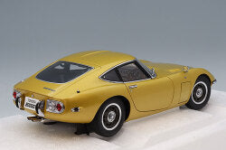 AUTOart Composite Aa79549 1/18 Toyota 2000GT 1967 Gold Renewed Reissue - image 3