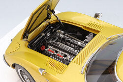 AUTOart Composite Aa79549 1/18 Toyota 2000GT 1967 Gold Renewed Reissue - image 6