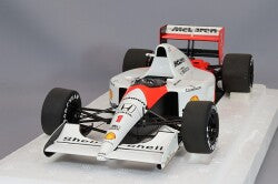 AUTOart Aa89140 Composite 1/18 McLaren Honda MP4/6 Japanese GP 1991 #1 A. Senna with McLaren Logos Reissue - image 1