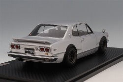 Ignition Model IG4031 1/18 Nissan Skyline 2000 GT-R (KPGC10) Silver/RS Watanabe 8-Spoke 15-inch Wheels(Gunmetal) - image 3