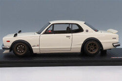 Ignition Model IG4033 1/18 Nissan Skyline 2000 GT-R (KPGC10) White Ivory/RS Watanabe 8-Spoke 15-inch Wheels(Bronze) - image 2