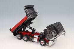Kyosho KS03940BK 1/43 UD Trucks Quon Kyokuto Dump Truck Black Metallic - image 5