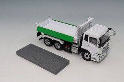 Kyosho KS03940W 1/43 UD Trucks Quon Kyokuto Dump Truck White - image 4
