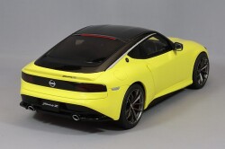 Kyosho Samurai KSR18056Y 1/18 Nissan Fairlady Z Yellow - image 3