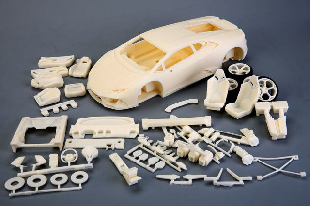 Alpha Model AM02-0009 1/24 Lamborghini Huracan Evo Resin Model Kit - image 1