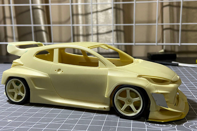Alpha Model AM02-0057 1/24 ROCKET BUNNY GR Yaris (HKS) Resin Model Kit - image 4