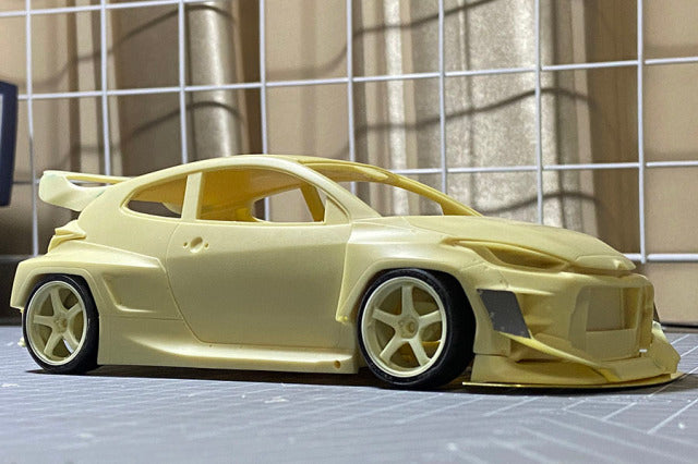 Alpha Model AM02-0057 1/24 ROCKET BUNNY GR Yaris (HKS) Resin Model Kit - image 6