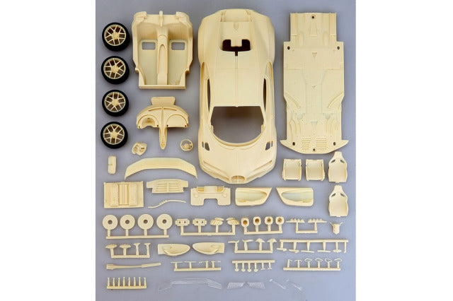 Alpha Model AM02-0082 1/24 Bugatti Chiron Pur Sport Resin Model Kit - image 14
