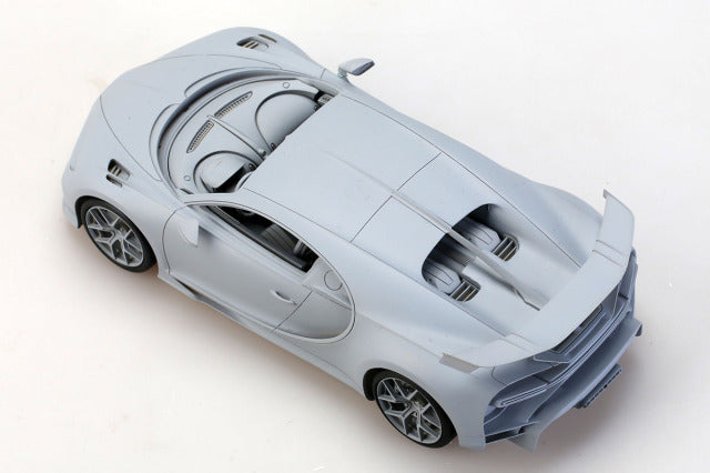 Alpha Model AM02-0082 1/24 Bugatti Chiron Pur Sport Resin Model Kit - image 10