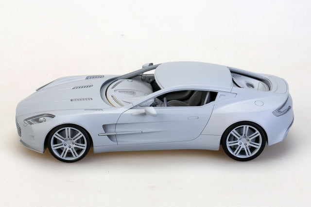 Alpha Model AM02-0086 1/24 Aston Martin One 77 Resin Model Kit - image 9