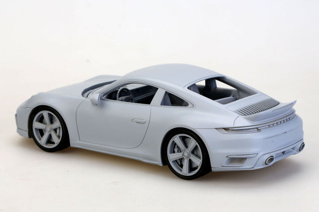 Alpha Model AM02-0097 1/24 Porsche 911(992) Sport Classic Resin Model Kit - image 4