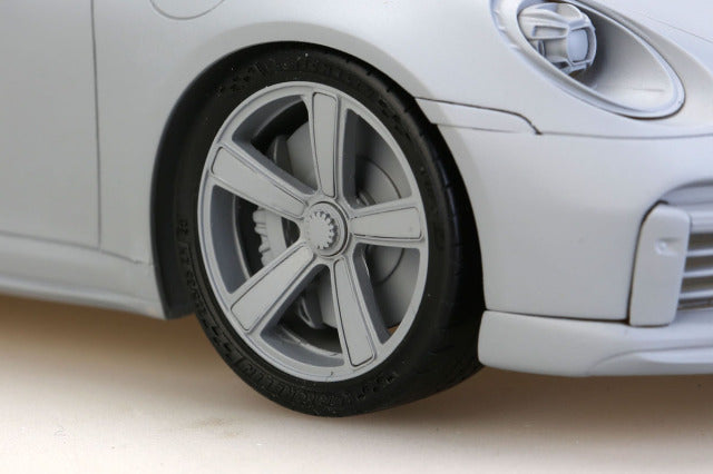 Alpha Model AM02-0097 1/24 Porsche 911(992) Sport Classic Resin Model Kit - image 7