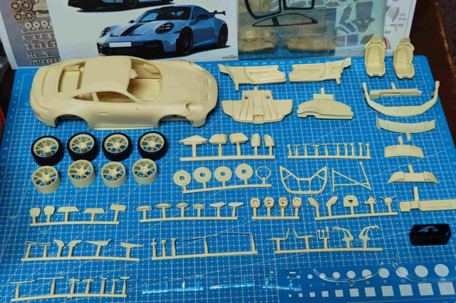 Alpha Model AM02-0109 1/24 Porsche 911 (992.2) GT3 Resin Model Kit - image 11