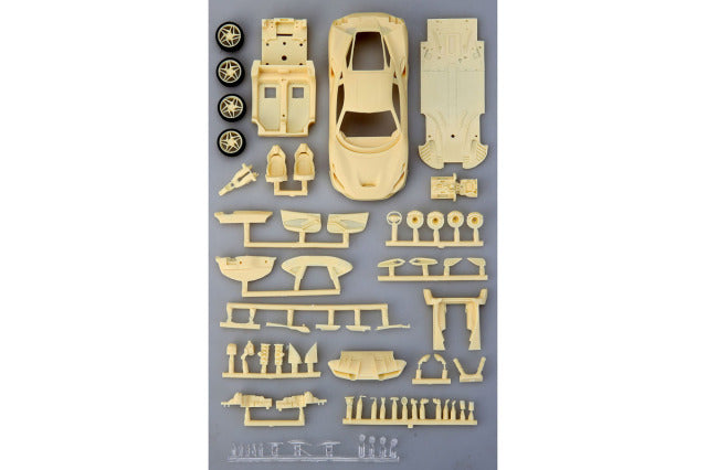 Alpha Model AM43-0011 1/43 Ferrari F8 Resin Model Kit - image 11