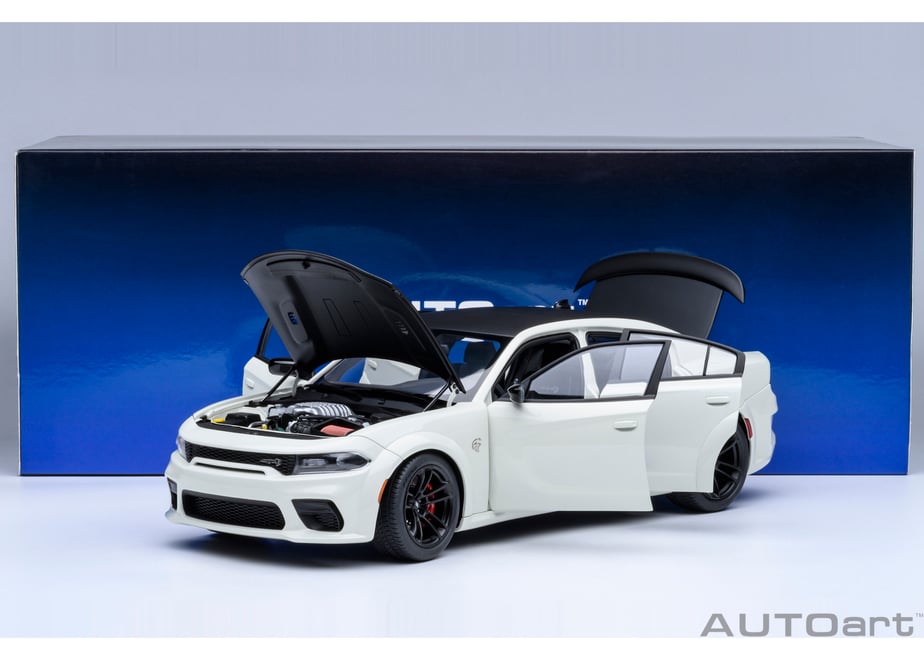 AUTOart 71751 1/18 Dodge Charger SRT Hellcat Redeye Jailbreak Knuckle White / Matte Black - view 22