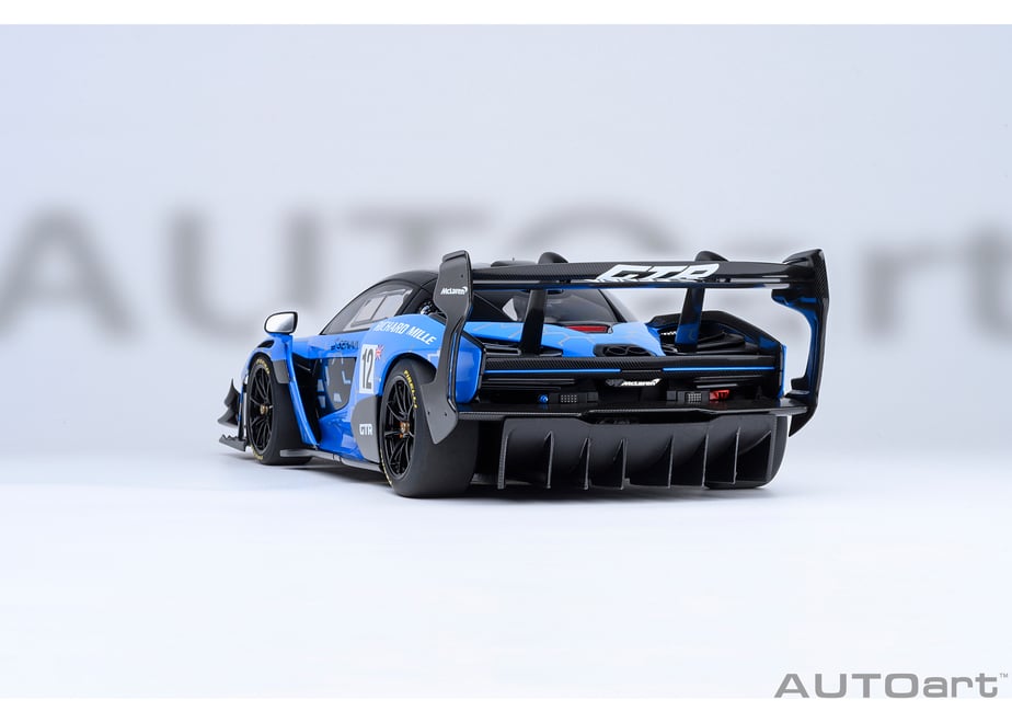 AUTOart 81955 1/18 McLaren Senna GTR Presentation Car #12 - view 18
