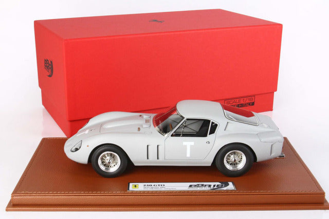 BBR Models BBR1855AV 1/18 Ferrari 250GTO Test Monza 1961 Driver W.Mairesse - S.Moss Limited 462pcs (with Display Case) - image 9