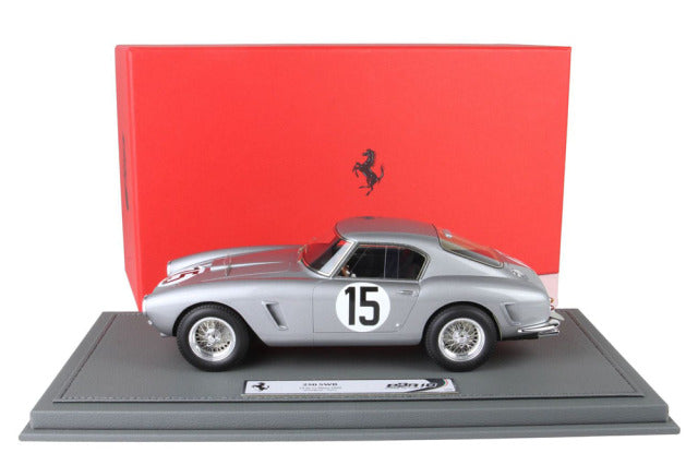 BBR Models BBR1861BV 1/18 Ferrari 250 SWB 24H Le Mans 1960 n.15 Whitehead / Taylor Limited 99pcs (with Display Case) - image 7