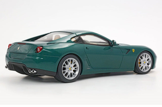 BBR Models BBR1871GV 1/18 Ferrari 599 GTB Fiorano 2006 Automatic Gear Verde Pino - Green & Cream interior (with Display Case) - image 5