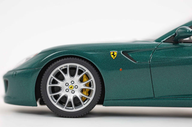 BBR Models BBR1871GV 1/18 Ferrari 599 GTB Fiorano 2006 Automatic Gear Verde Pino - Green & Cream interior (with Display Case) - image 8