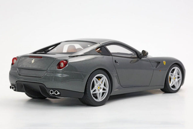 BBR Models BBR1872B1V 1/18 Ferrari 599 GTB Fiorano 2006 Manual Gear Gurigio Silverstone - Cuoio Color Interior (with Display Case) - image 5