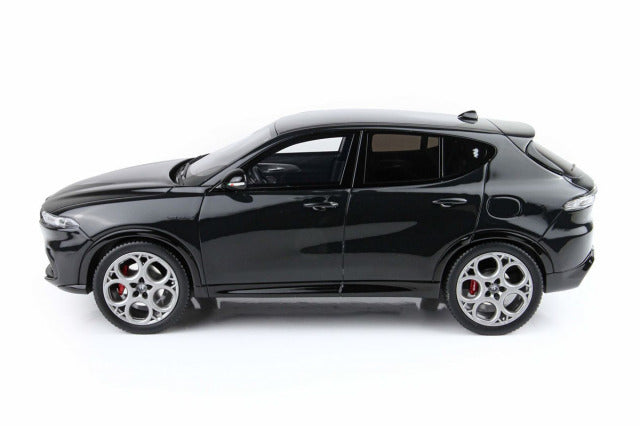 BBR Models BBRC1856DV 1/18 Alfa Romeo Tonale Veloce Nero Alfa Limited 20pcs (with Display Case) - image 4