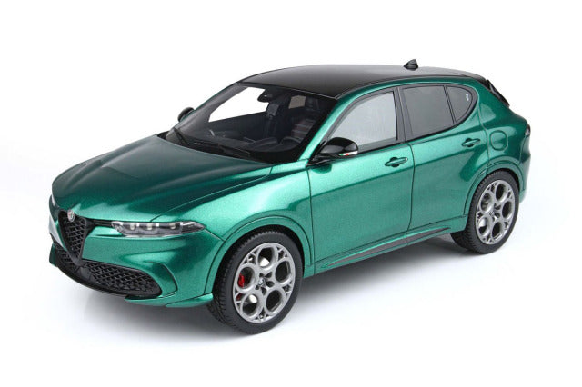 BBR Models BBRC1858BV 1/18 Alfa Romeo Tonale Tributo Verde Montreal Limited 52pcs (with Display Case) - image 3
