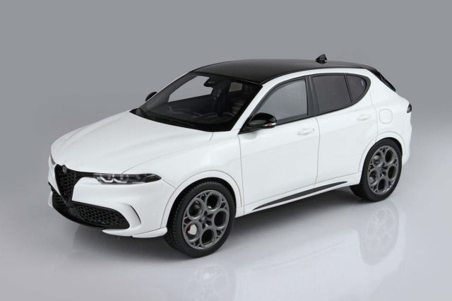 BBR Models BBRC1858CV 1/18 Alfa Romeo Tonale Tributo Bianco Alfa Limited 24pcs (with Display Case) - image 3