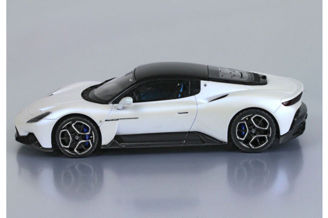 BBR Models BBRC251A 1/43 Maserati MC20 2020 Bianco Audace Limited 200pcs - image 4