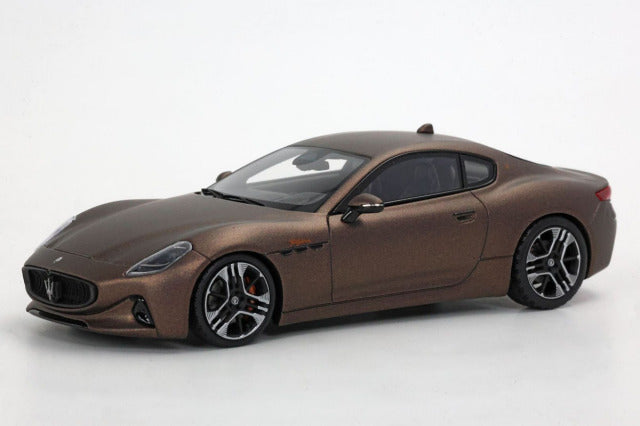BBR Models BBRC298A 1/43 Maserati Granturismo Folgore 2023 Rame Folgore Limited 50pcs - image 3