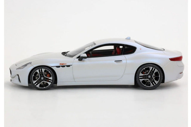 BBR Models BBRC298D 1/43 Maserati Granturismo Folgore 2023 Bianco Audace Limited 48pcs - image 4