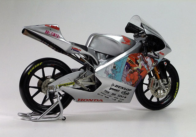 CGM Models MK12066 1/12 NSF250 moto3 2014 MotoGP JAPAN GP Model Kit - image 3