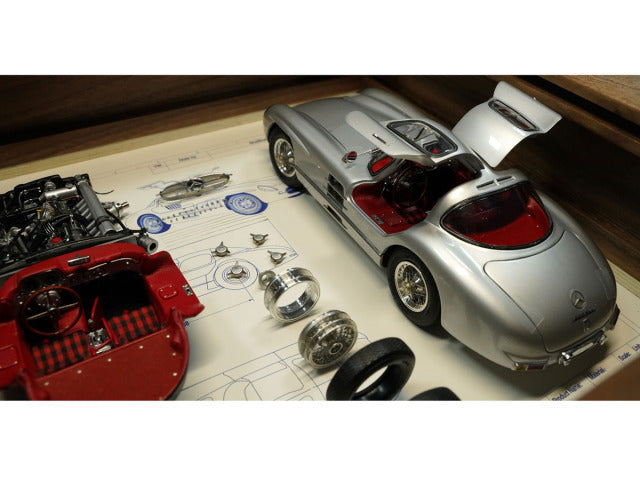 CMC A-038 1/18 Model Art Mercedes-Benz 300SLR Uhlenhaut Coupe - image 2