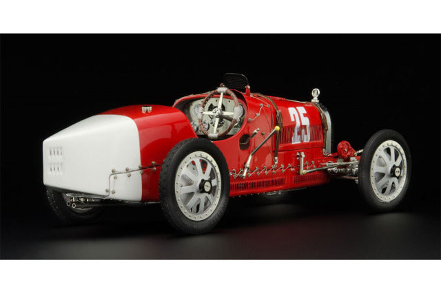 CMC M-100-B009 1/18 Bugatti T35 1924 Nation Color Project - Portugal - image 3