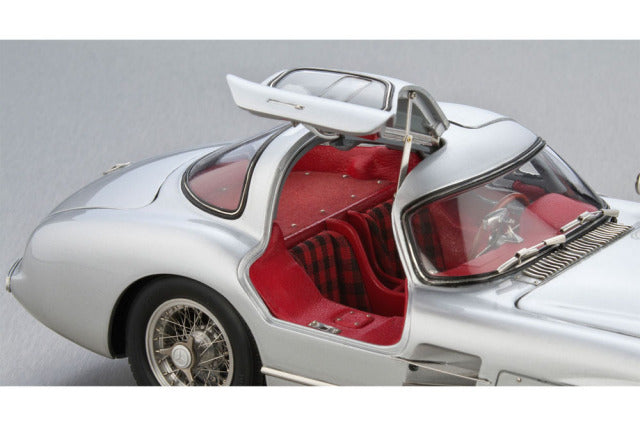 CMC M076 1/18 Mercedes-Benz 300 SLR Coupe 1955 Red interior - image 8