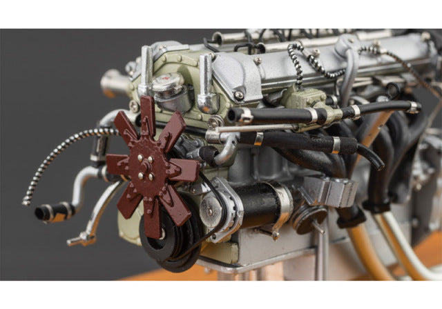 CMC M133 1/18 Aston Martin DB4 Zagato 1961 Engine Display with Case - image 6